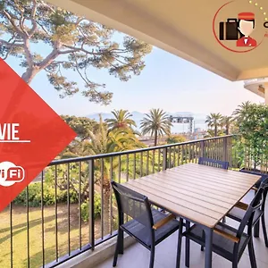 Appartement Sea La Vie - Croisette - 30 M Plage - Palais - Congrès - Parking Privé - Clim, Cannes