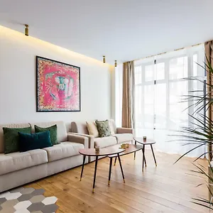  Apartment Cmg Charonne / Voltaire Iii France