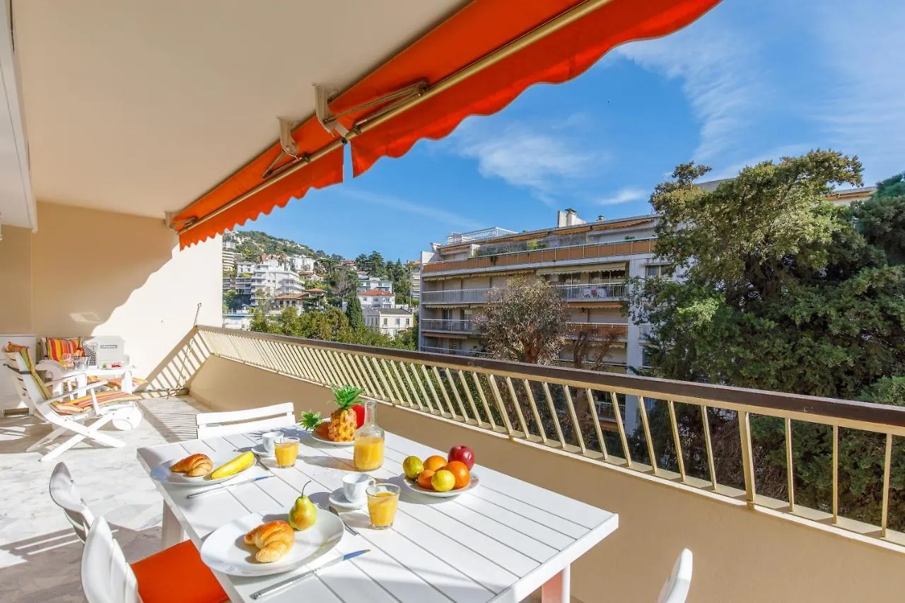Apartment All Blue Yourhosthelper Cannes France